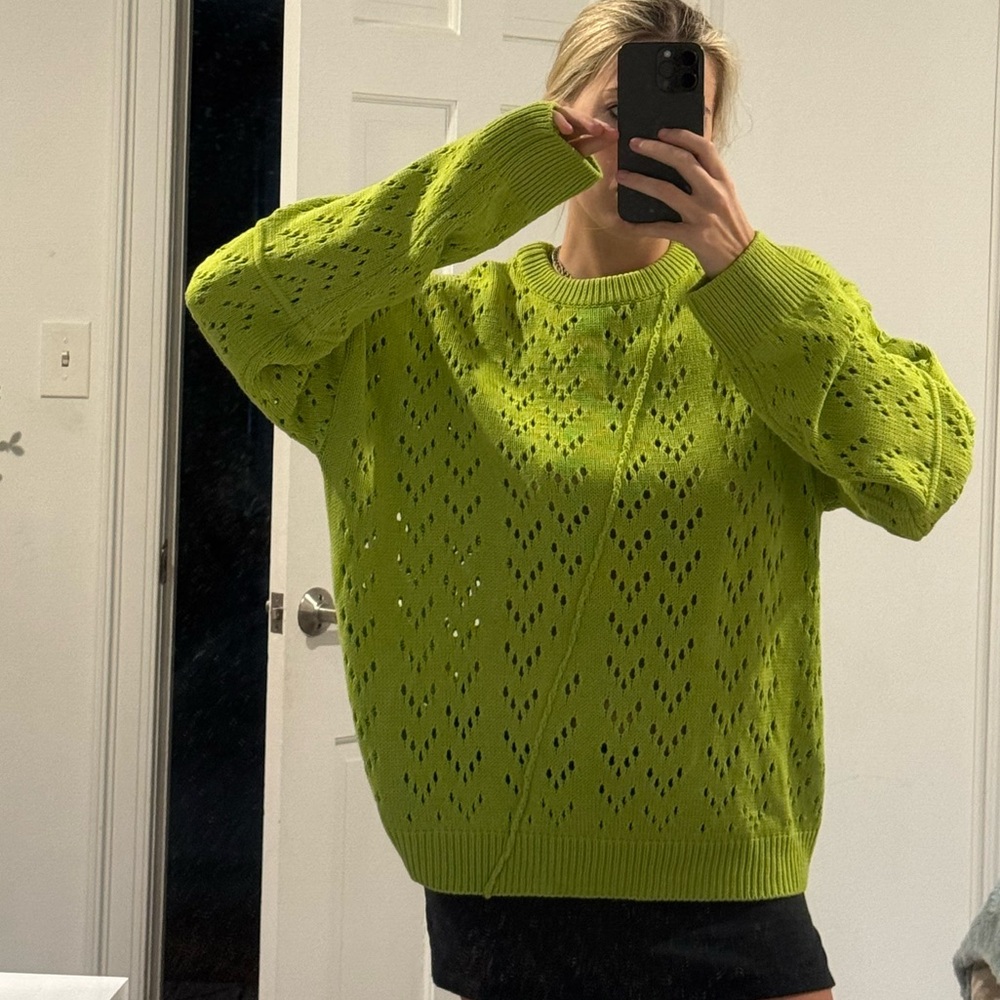 Green Jumper from brand Source Unknown